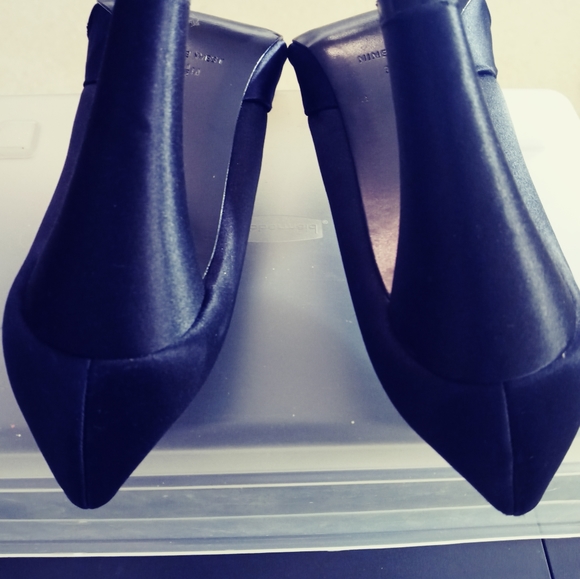 Nine West Women's Black Heels - Picture 9 of 13